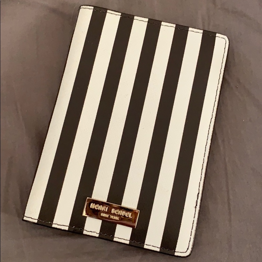 Henri Bendel Passport Cover w/ card slots